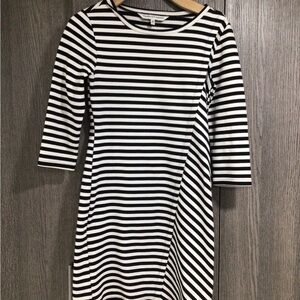cupcakes & cashmere Black and White Striped Long Sleeve A-Line Dress